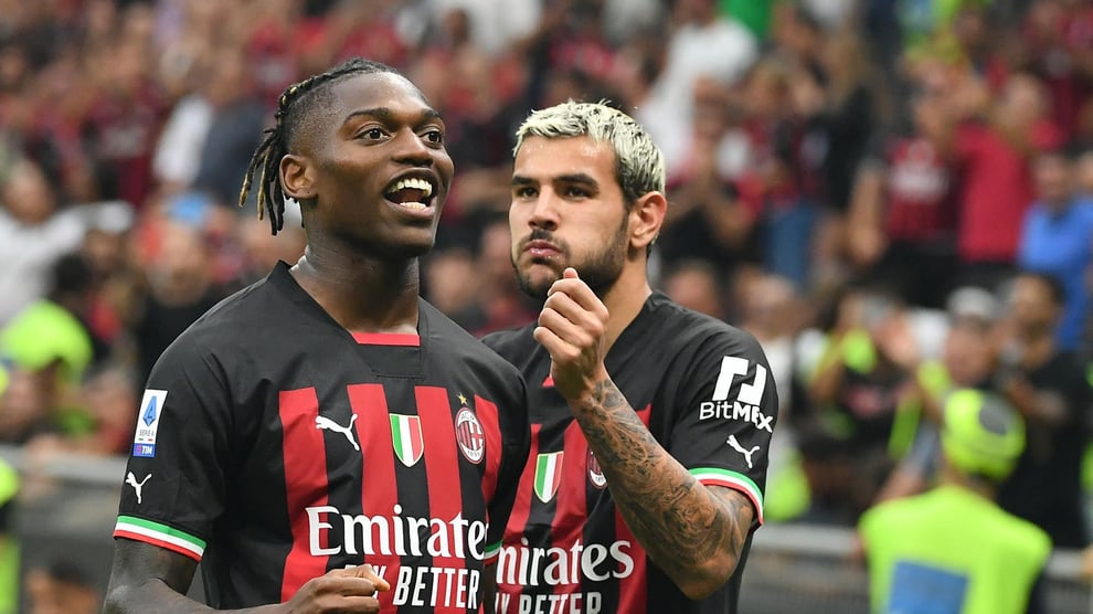 Serie A: Leao Braces AC Milan Past Inter In Crutching Derby 