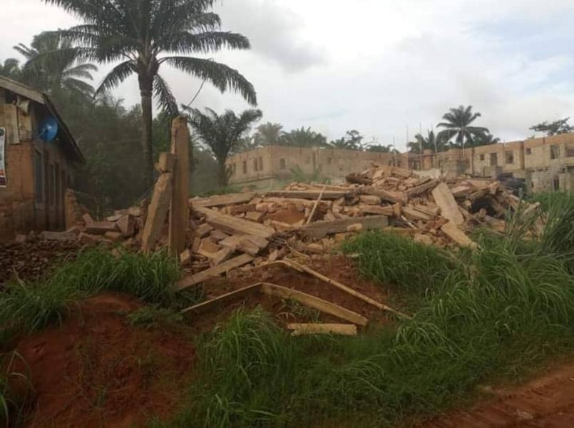 Anambra Government Task Force Demolishes Illegal Structures
