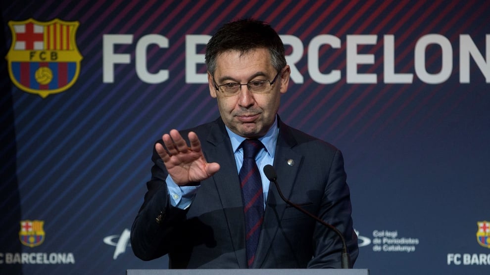 Former Barca President Bartomeu Hits Back At Laporta Over Fi