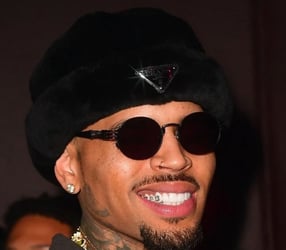 I am tired of living in the past  -  Chris Brown reveals