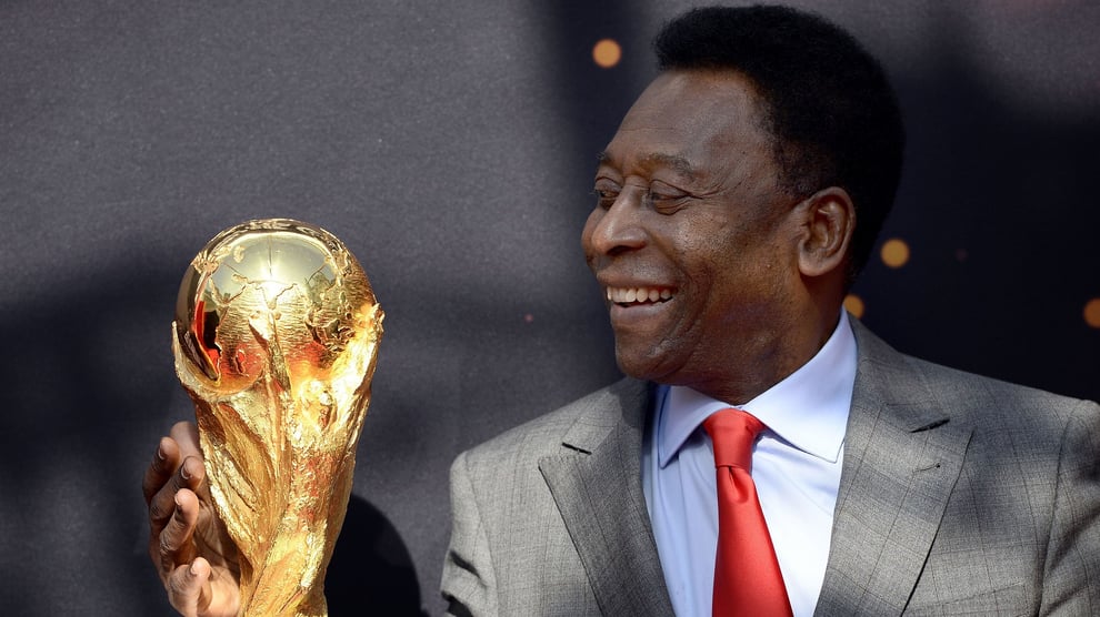 Pele Feels 'Strong With Hope' Amidst Colon Cancer Treatment