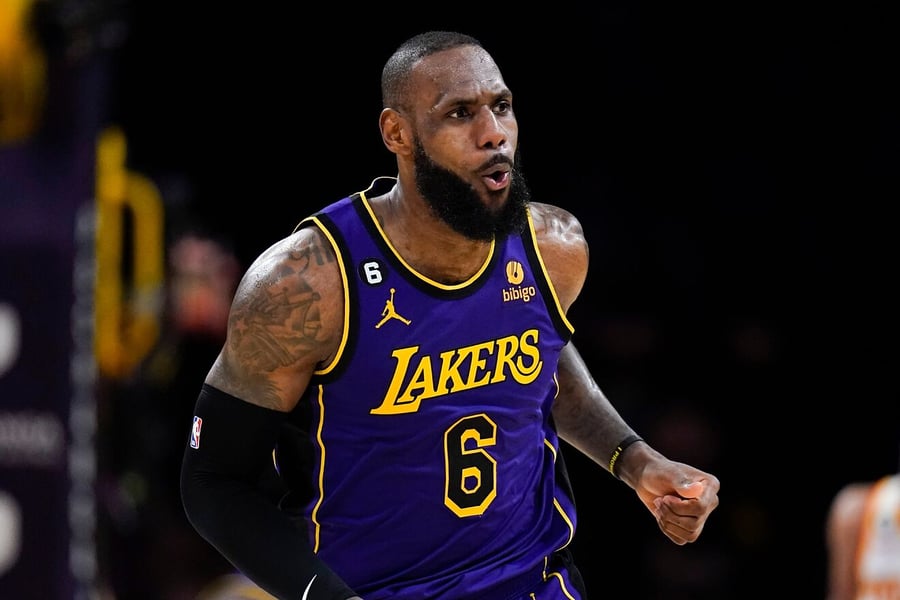 39-Year-Old NBA All-Time Scoring Record Smashed By LeBron Ja