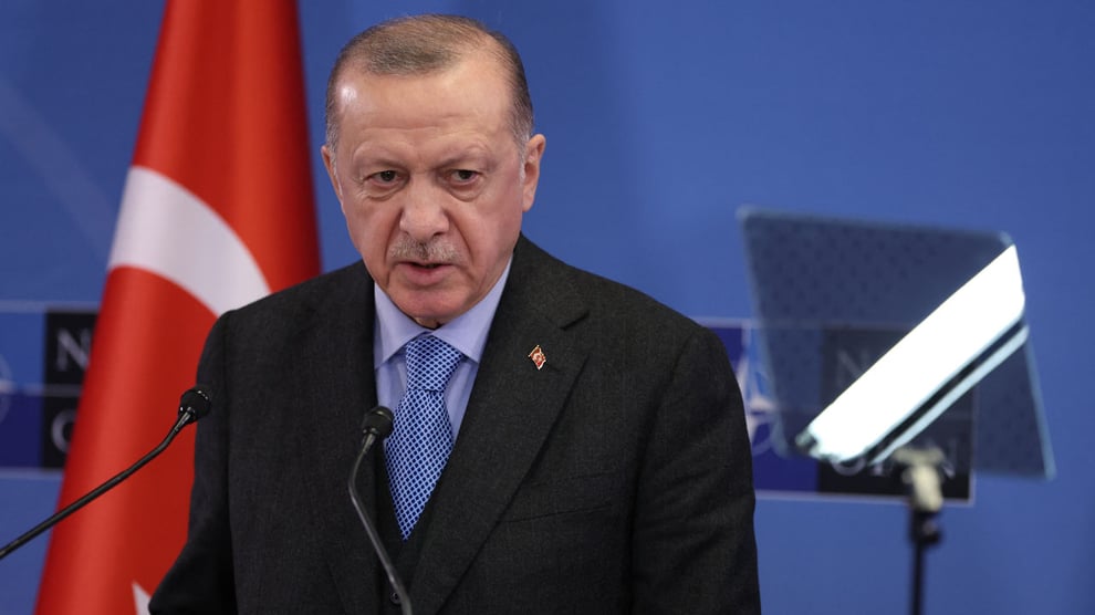 Turkey's Erdogan Warns Greece Over Aegean Airspace Violation