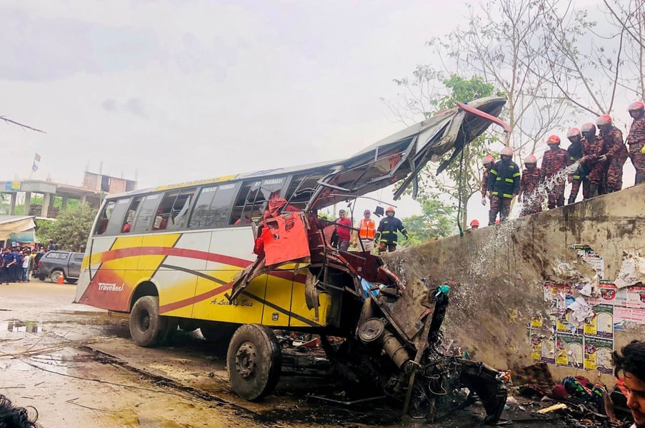 Bangladesh: 19 Killed, 25 Injured In Road Accident