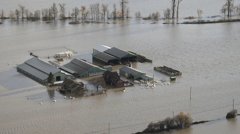 One Dead in Canada's Heavy Flood 