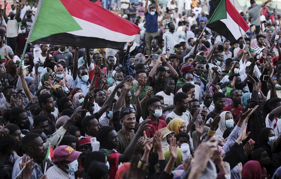 Sudan Protesters Reject UN Post-Coup Mediation