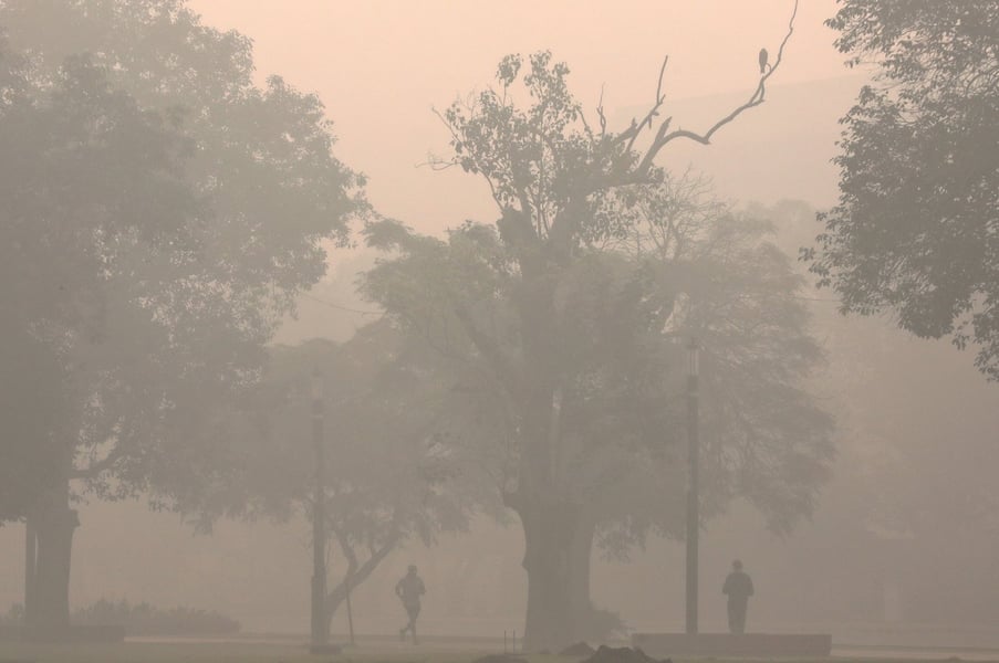 India: New Delhi To Shut Schools As Over Toxic Smog