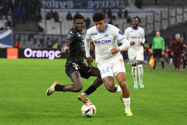 10-man Olympic Marseille held to 1-1 draw by Metz