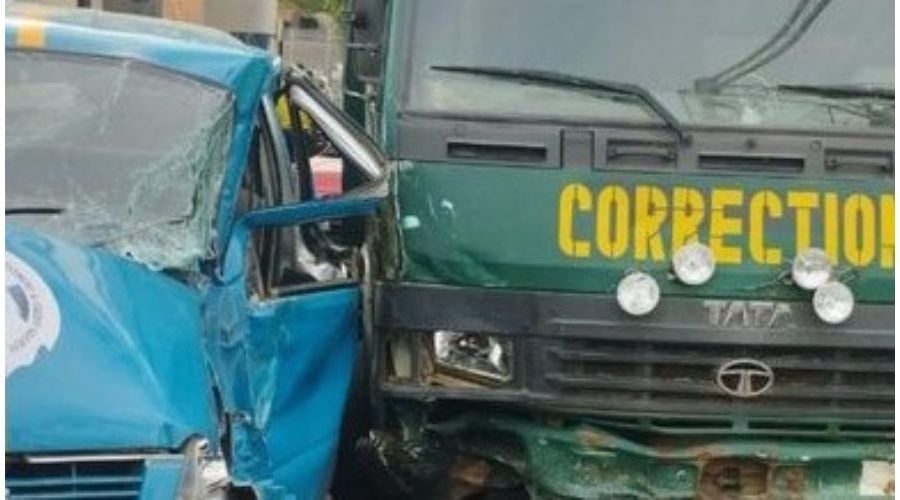Minibus, Correctional Service Vehicle Collision Injures Two 