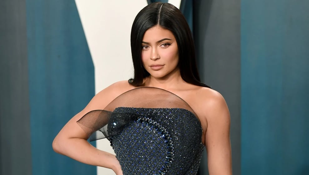 Kylie Jenner: Cops Called In After Obsessed Fan's Attempt To