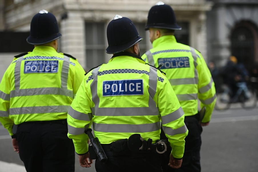 Review Labels London Police Racist, Sexists