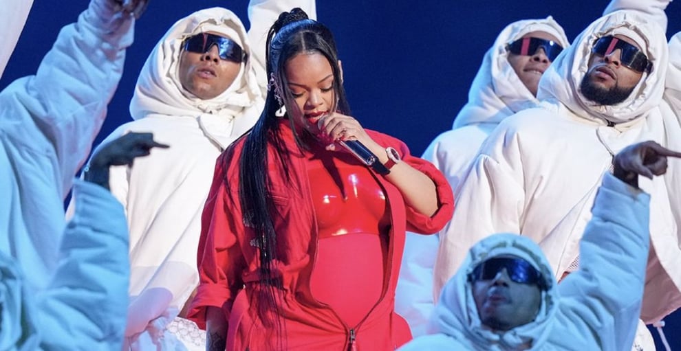 Fans React To News Of Rihanna’s 'Pregnancy'