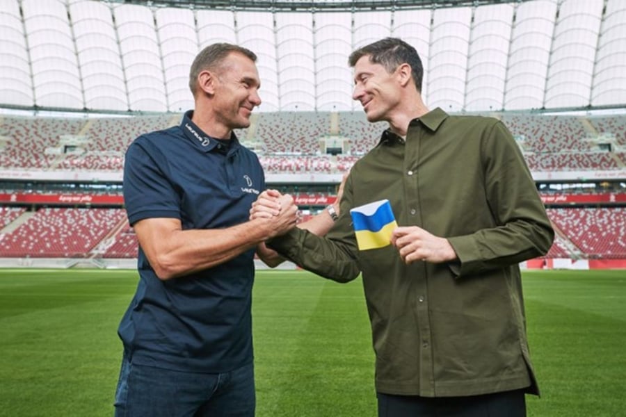 Poland Skipper Lewandowski To Wear Ukrainian Colour As Armba