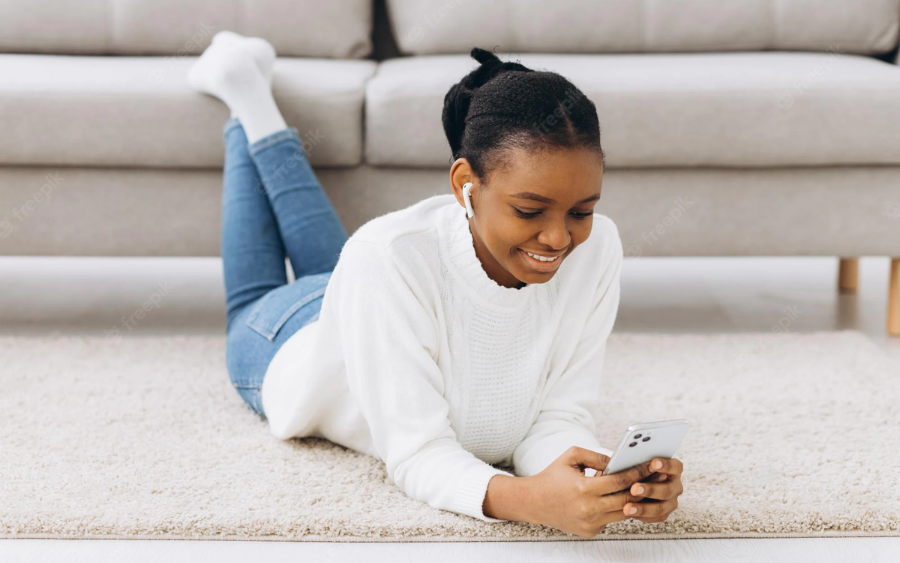 Seven Types Of Apps Every Female Needs In Their Life