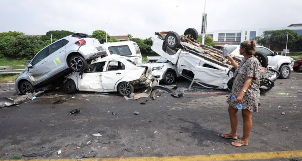 Six Injured After Truck Crashed Into Five Vehicles On Durban