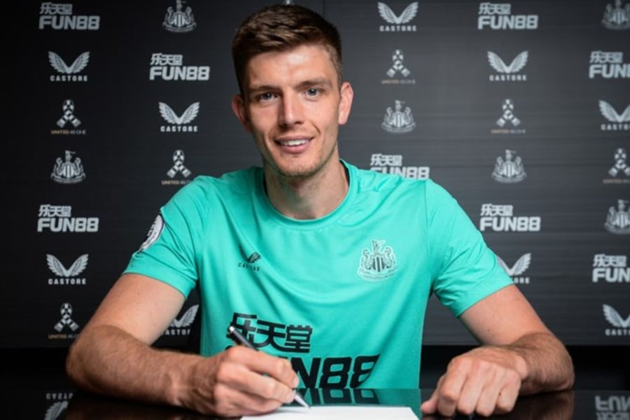 Newcastle Poach Nick Pope From Relegated Burnley In £10M De
