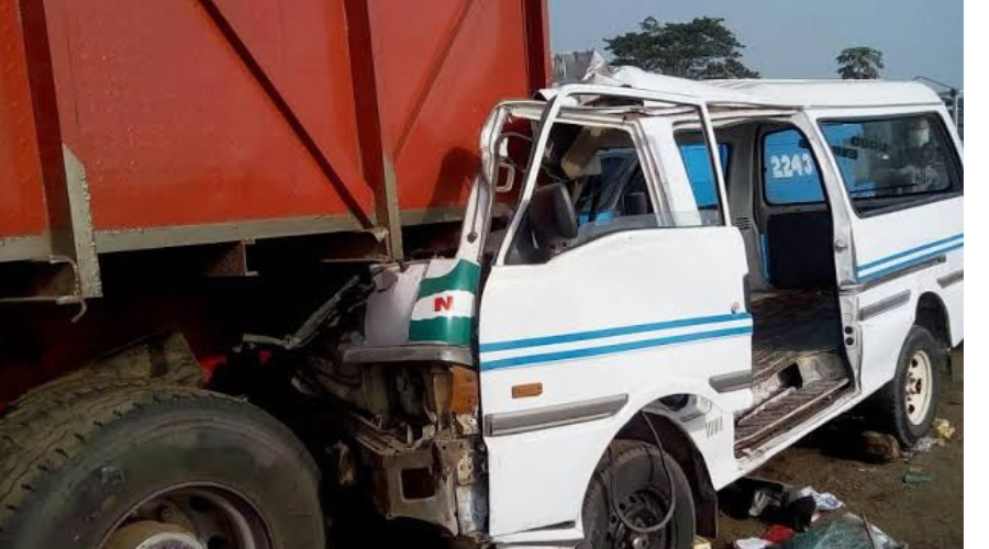 Auto Accident Crushes One To Death In Niger