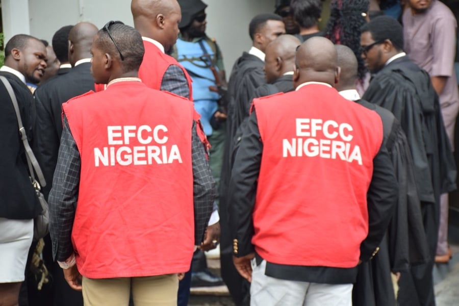 APC Convention: How EFCC Stormed Venue