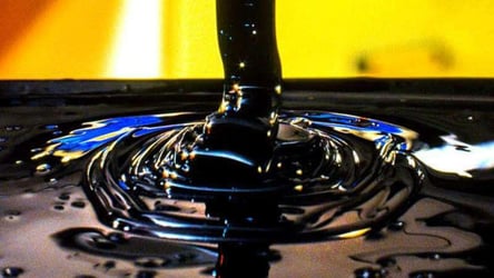 Crude Oil Fluctuates Around $72 Mark