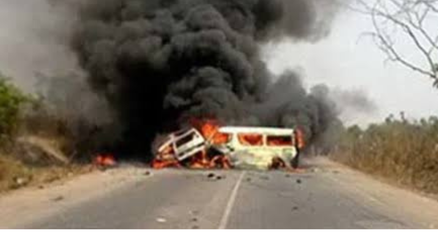 14 Burn To Death In Kano Road Accident 