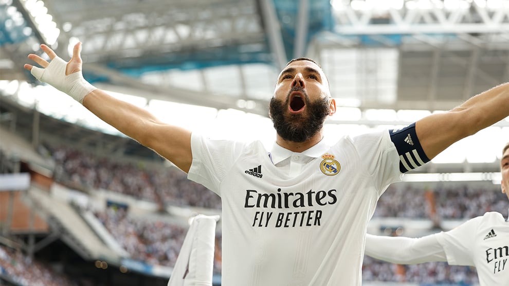 La Liga: Benzema, Valverde Propel Real Madrid Past Barca, Mo