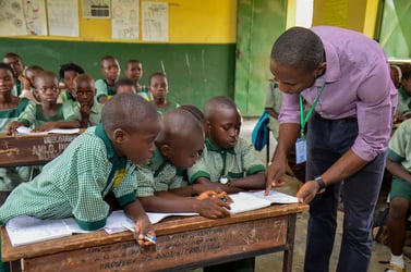 FG Commences Payment Of Withheld Teachers' Salaries