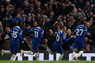 BREAKING: Chelsea thrash hapless Everton in six-goal romp