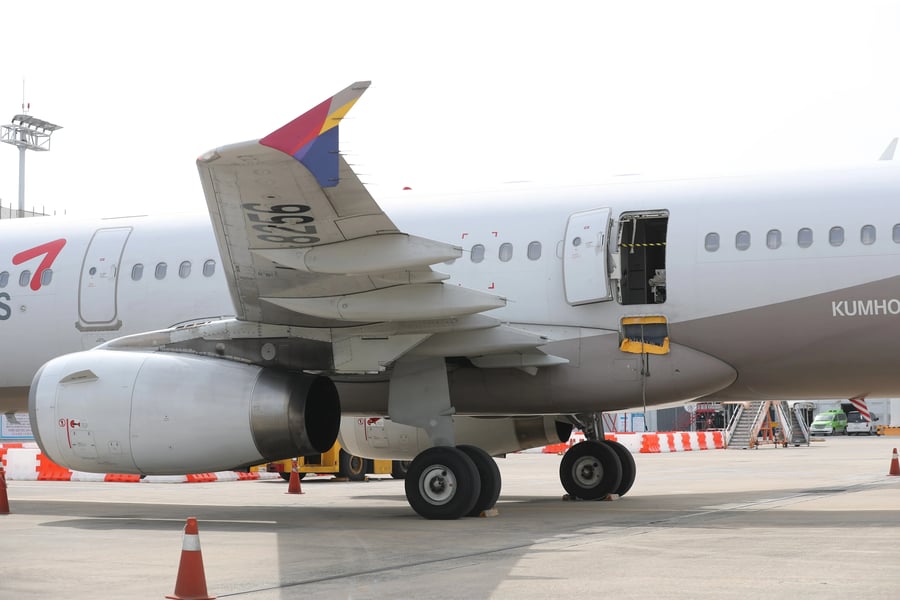 Asiana Airlines Halts Sale Of Emergency Exit Row Seats After