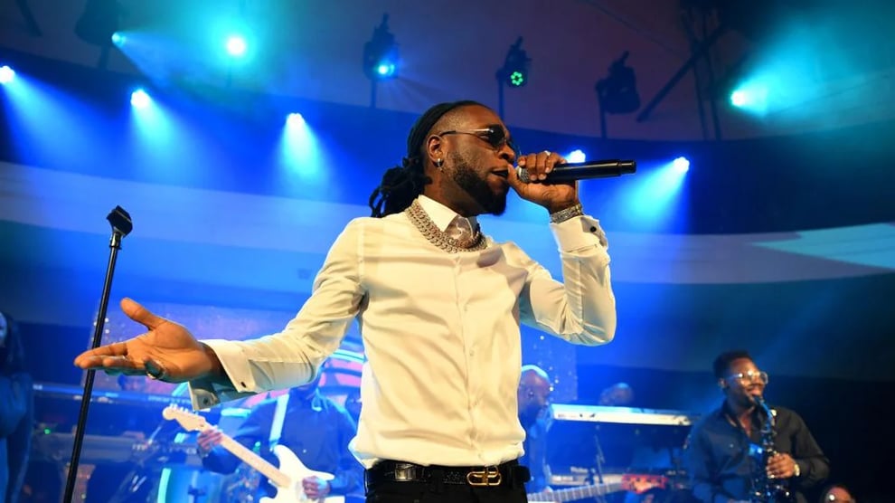 Burna Boy Becomes First African Singer To Sell Out 21,000 Ar