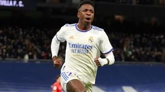 Vinicius' Stunner Lifts Real Madrid Past Sevilla, 4 Points C