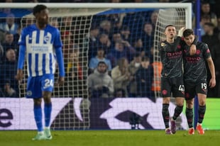 EPL:  Man City maul Brighton, trail Arsenal by one point