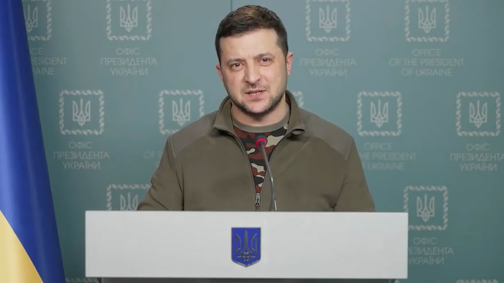 Zelenskyy Expects More Russian Attacks In Ukraine's Eastern 