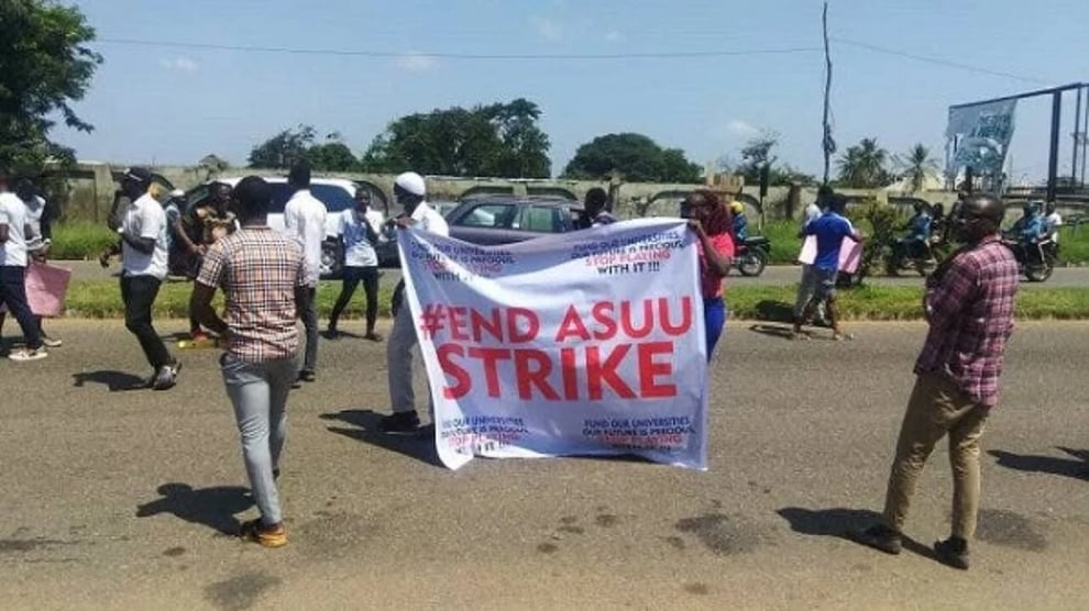 ASUU Strike: Students Protest In Jalingo, Say FG Should Meet