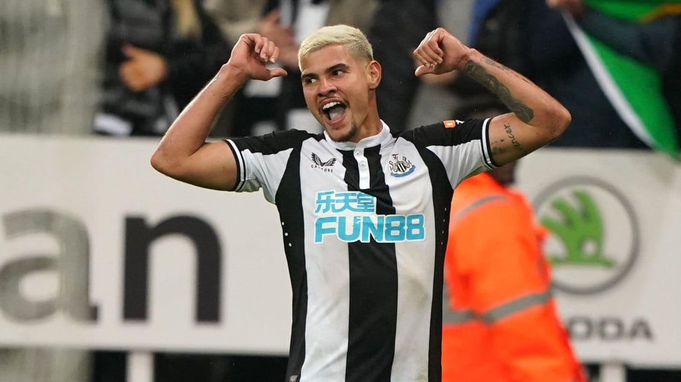 EPL: Newcastle Knock Arsenal Down In Race For Top Four [VIDE