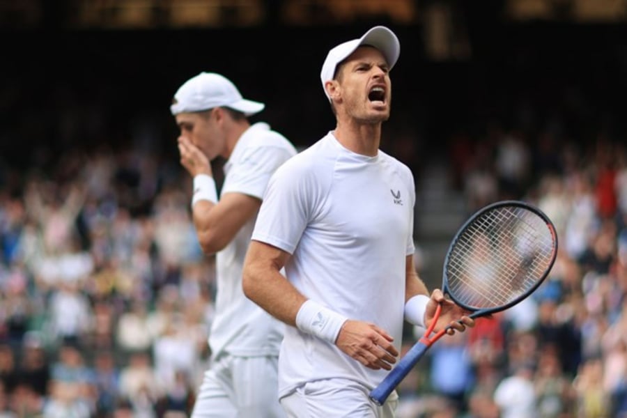 Murray Breeze Past Querrey Into Second Round Of ATP Hall Of 