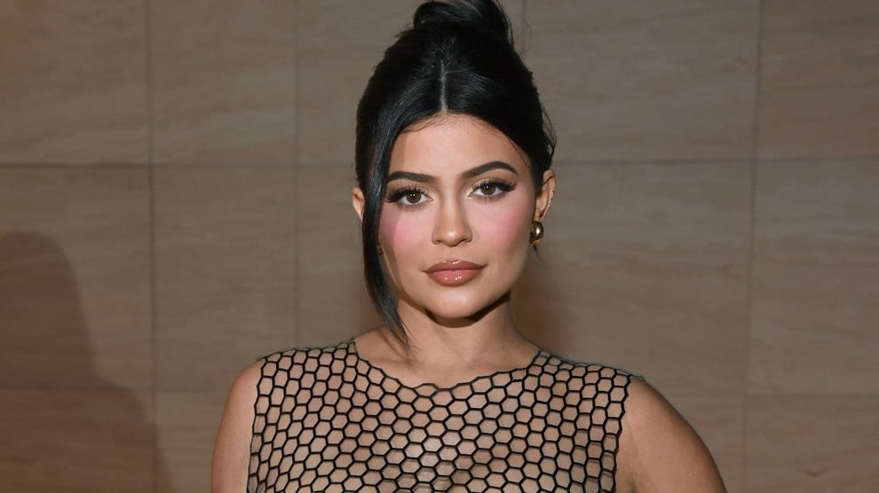 Kylie Jenner Gets Permanent Restraining Order On Obsessed Fa
