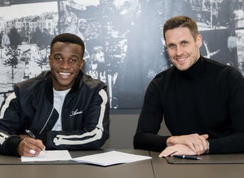 Dortmund Renews Moukoko's Contract Till 2026