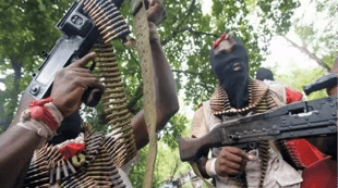 Oyo: Gunmen invade community, abduct two, injure one