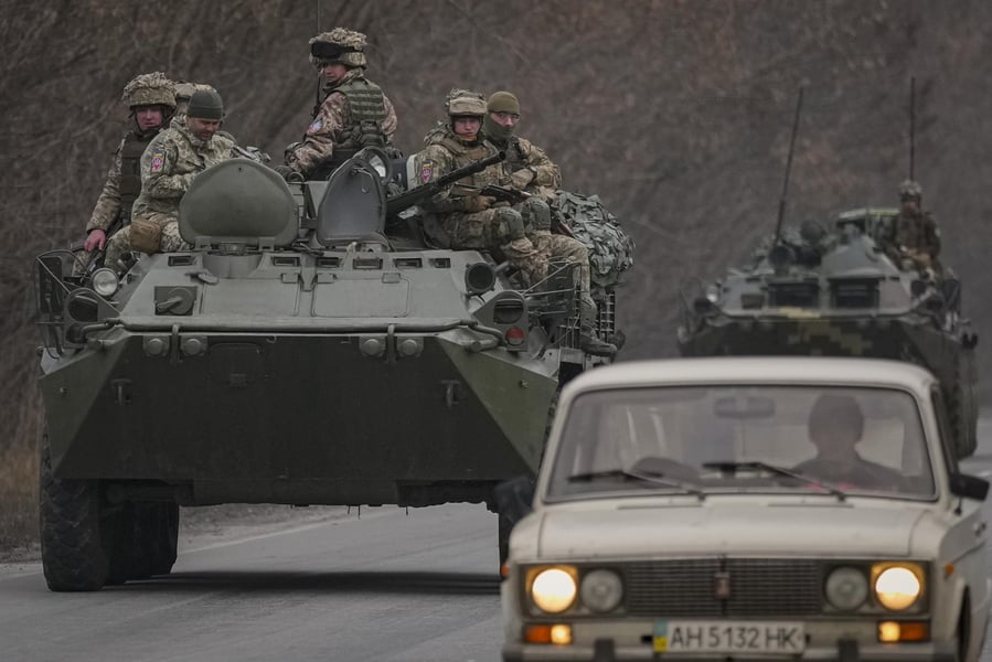 Russian Troops Arrive Belarus Amid Ukraine Ceasefire