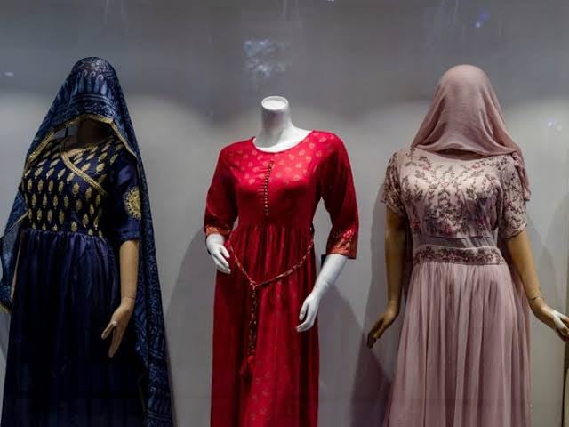Taliban Orders Shop Owners To Remove Heads Of Mannequins