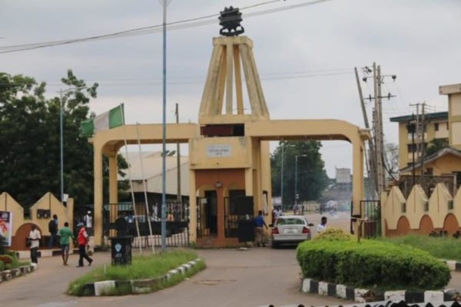 Protest By Ibadan Poly Students Over Hike In Hostel Fee
