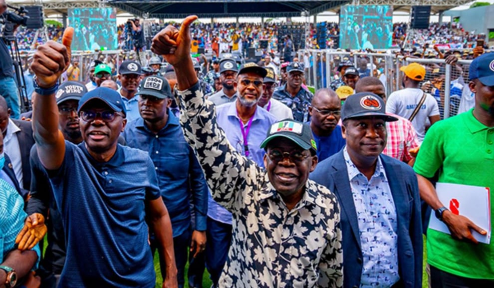 VIDEO: Tinubu, Sanwo-Olu's Supporters Show Up En Masse For L