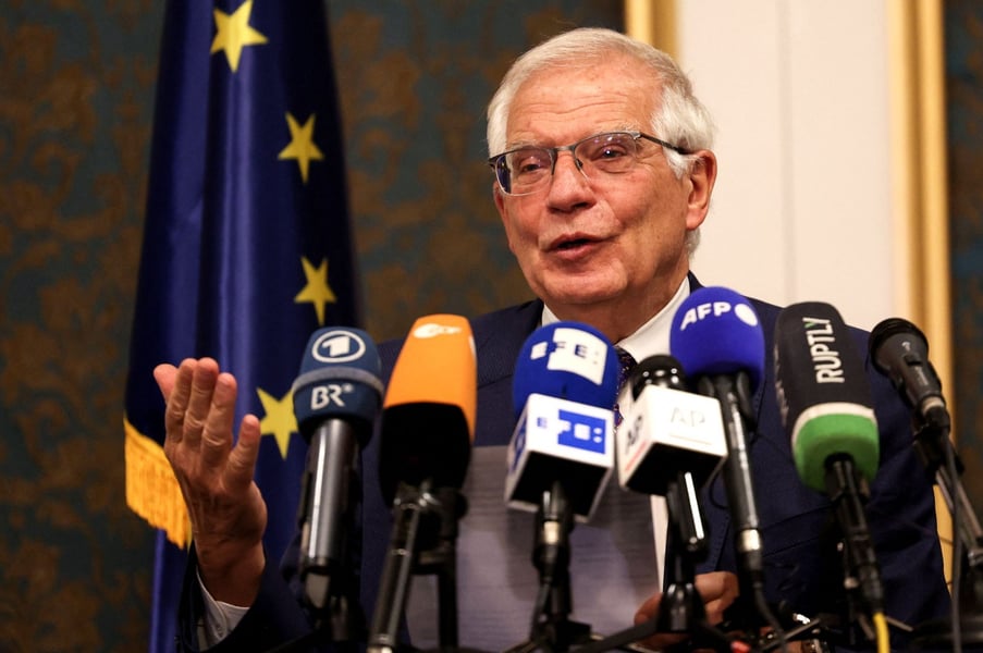 Iran, EU Say Nuclear Talks To Resume