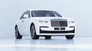 Rolls-Royce: Sales Hit Record Number Due To COVID-19