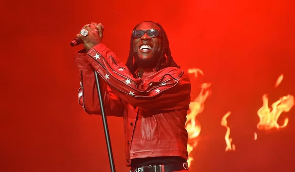 VIDEO: Burna Boy Entertains Fans After Selling Out 80,000 Ca