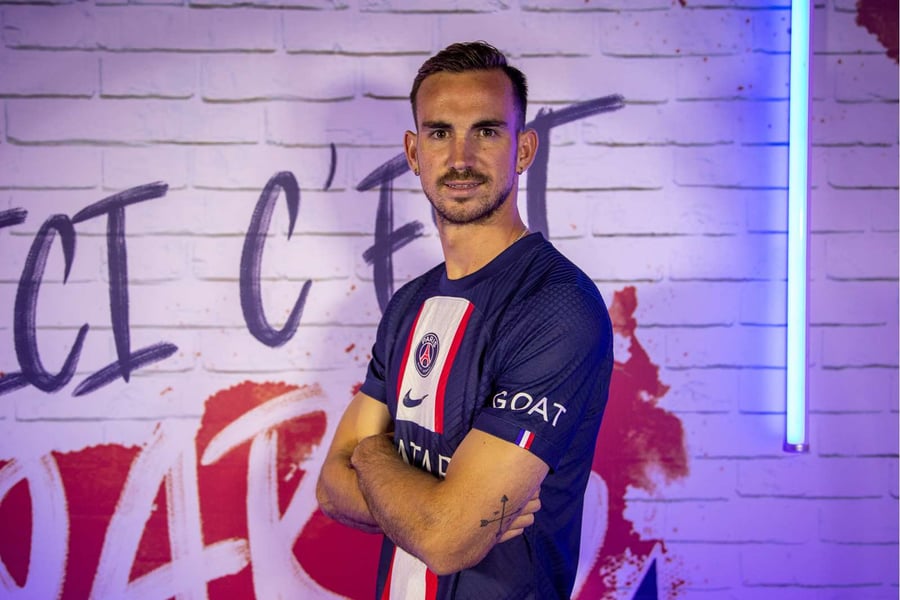 PSG Sign Fabian Ruiz From Napoli On Five-Year Deal