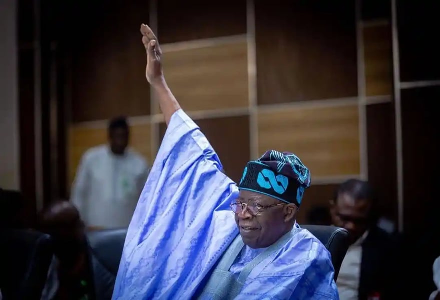 Tinubu: How Hoodlums Attacked Press Crew Attached To Former 
