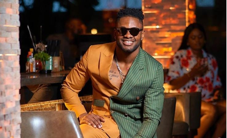 Reality Star Cross Returns To Nigeria With South African Att