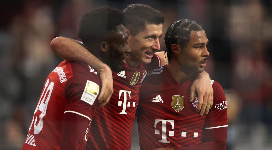 Bundesliga: Bayern Set Title Pace With Win Over Freiburg