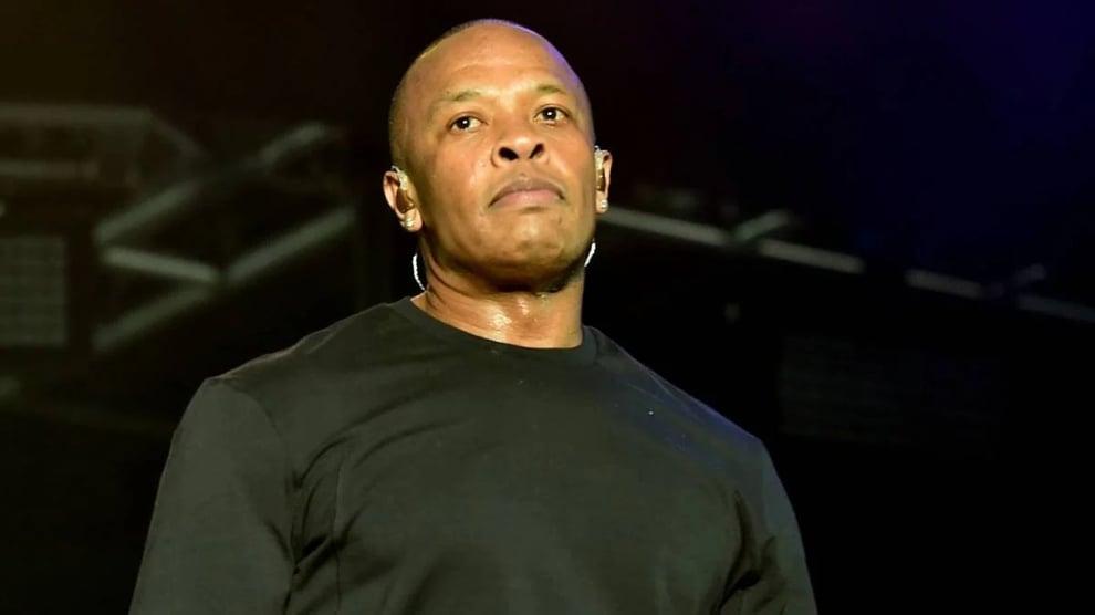 How Dr. Dre Was Served With Divorce Papers At Grandmother's 
